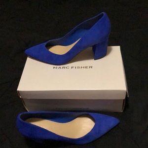 Marc fisher medium blue suede block heel
